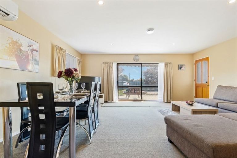 Photo of property in 1/5 Craven Street, Sockburn, Christchurch, 8042