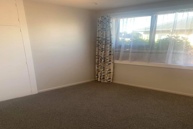 Photo of property in 64 Barton Street, Woolston, Christchurch, 8023