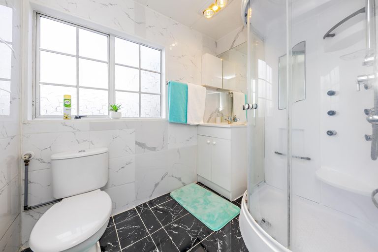 Photo of property in 3/63 Kenderdine Road, Papatoetoe, Auckland, 2025