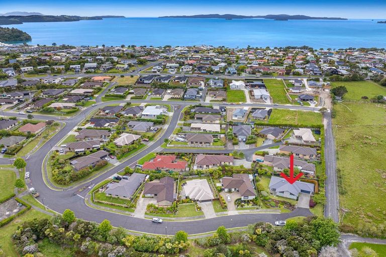 Photo of property in 35 Riverleigh Drive, Snells Beach, 0920