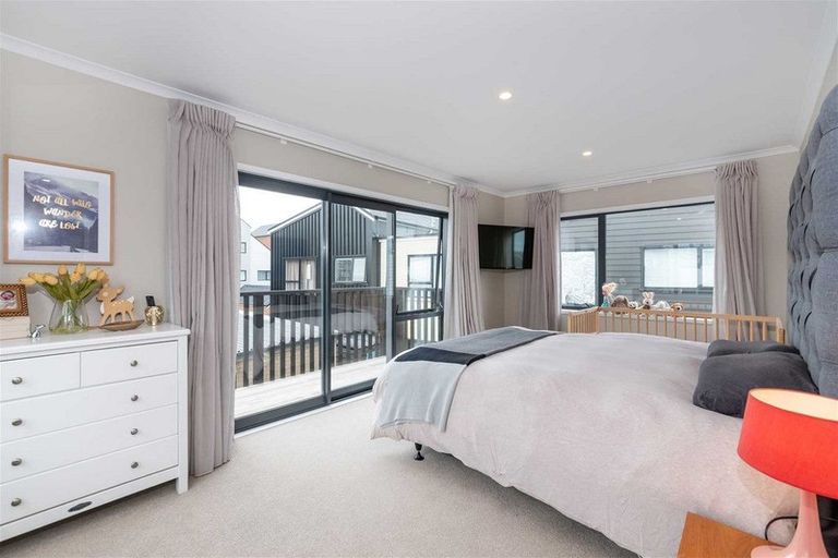 Photo of property in 21 Mapou Road, Hobsonville, Auckland, 0616