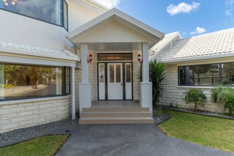 Photo of property in 9 Hinton Place, Pyes Pa, Tauranga, 3112