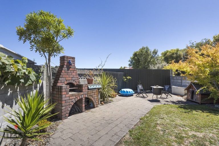 Photo of property in 32 Shelton Place, Feilding, 4702