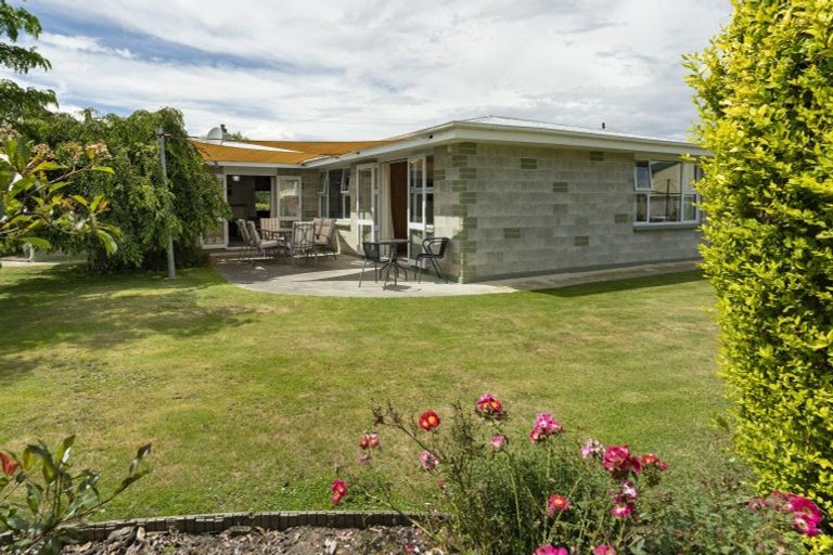 Photo of property in 1 Wilton Street, Omakau, 9376