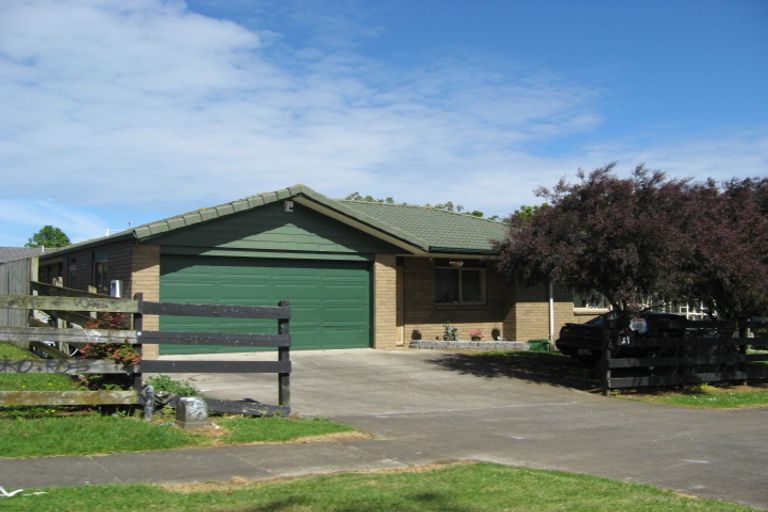 Photo of property in 39 Crawford Avenue, Mangere Bridge, Auckland, 2022