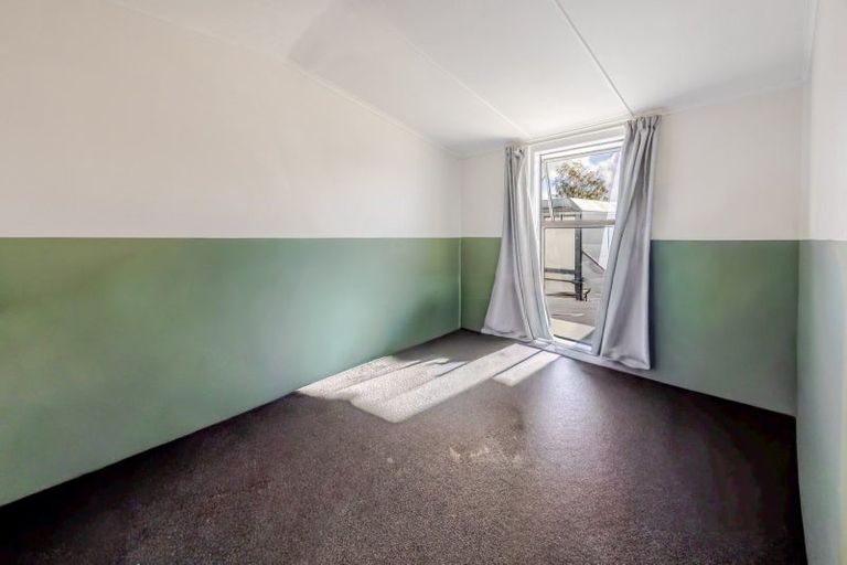 Photo of property in 214 Porangahau Road, Waipukurau, 4200