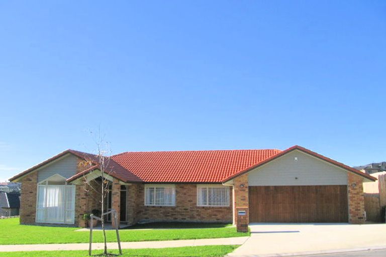 Photo of property in 4 Leafield Crescent, Henderson, Auckland, 0612