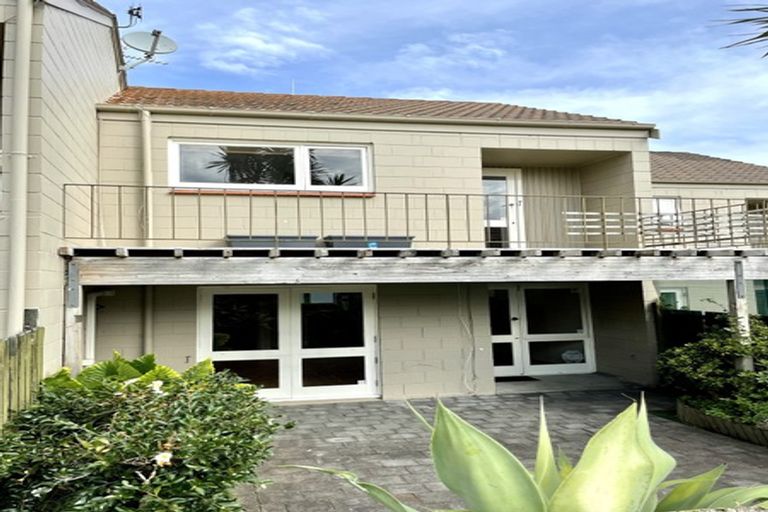 Photo of property in 11/8 Hamilton Road, Herne Bay, Auckland, 1011