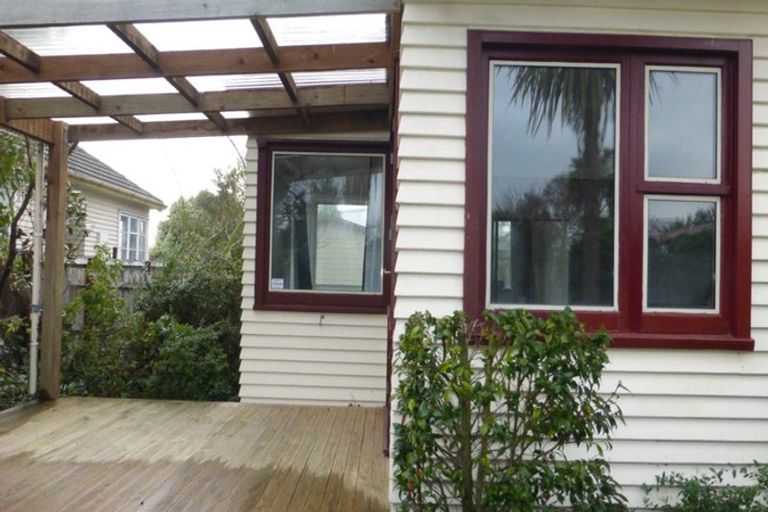 Photo of property in 10 Garvins Road, Hornby, Christchurch, 8042