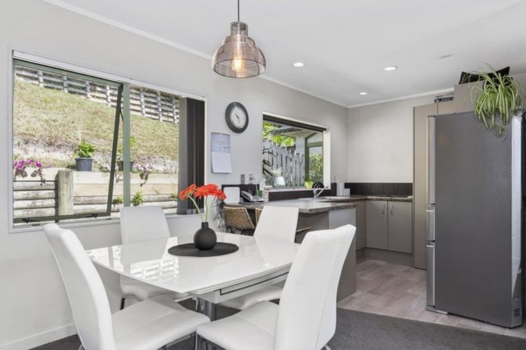 Photo of property in 13 James Cook Drive, Welcome Bay, Tauranga, 3112