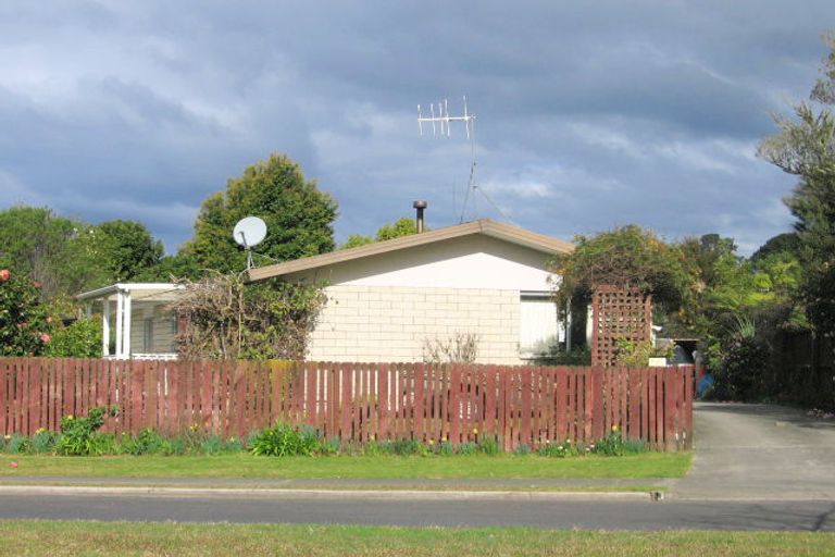 Photo of property in 112 The Drive, Whangamata, 3620
