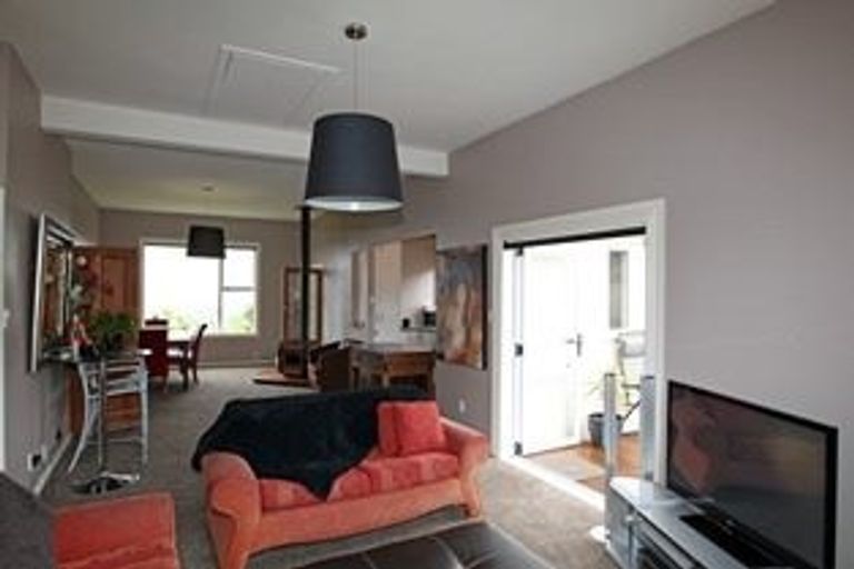 Photo of property in 17 Carnarvon Street, Belleknowes, Dunedin, 9011