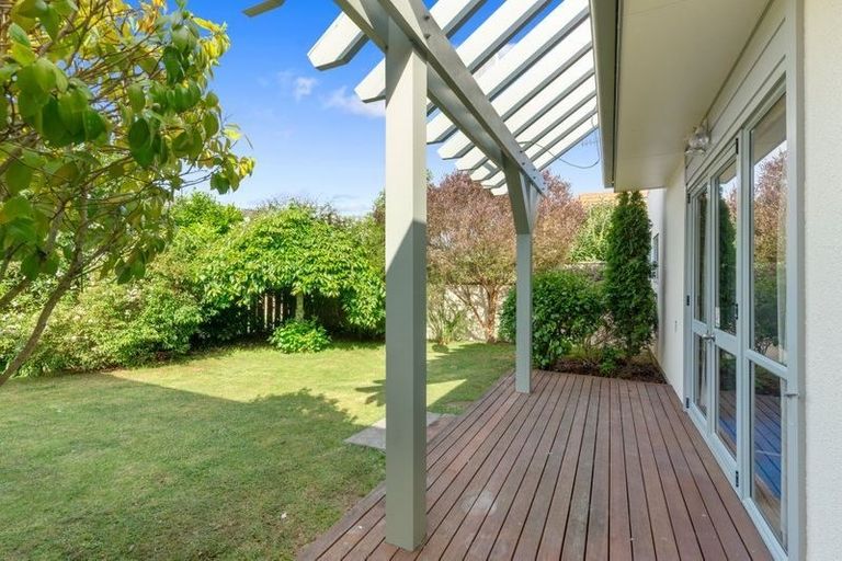 Photo of property in 14b Realm Drive, Paraparaumu, 5032