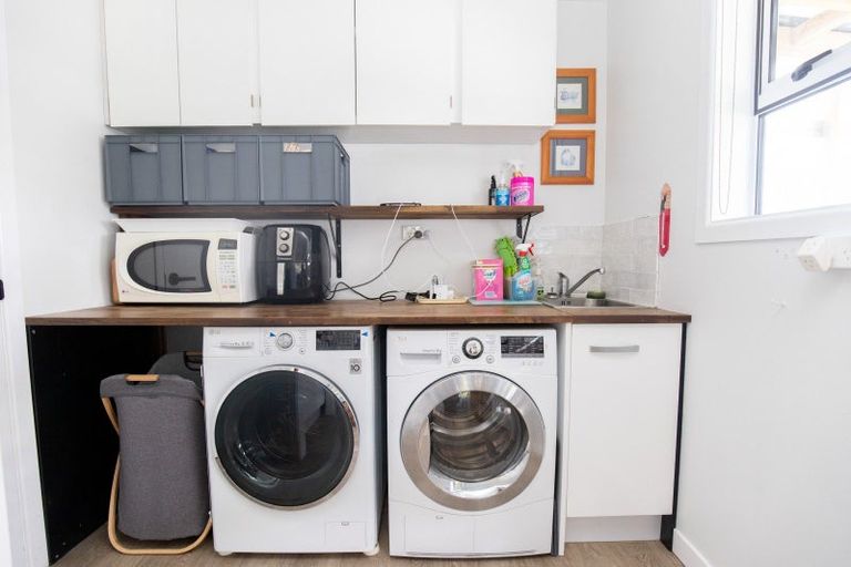 Photo of property in 71 Pipiroa Road, Ngatea, 3503