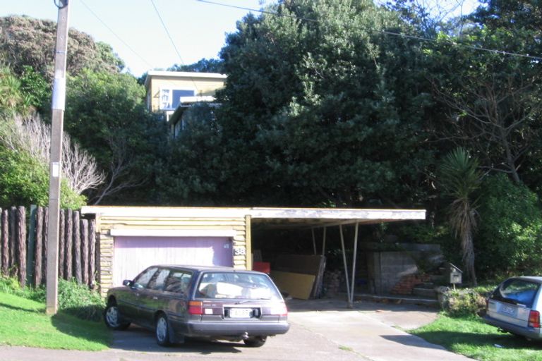 Photo of property in 38 View Road, Titahi Bay, Porirua, 5022