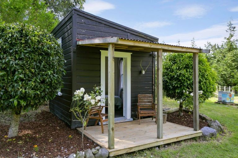 Photo of property in 1/142 Mapara Road, Acacia Bay, Taupo, 3385