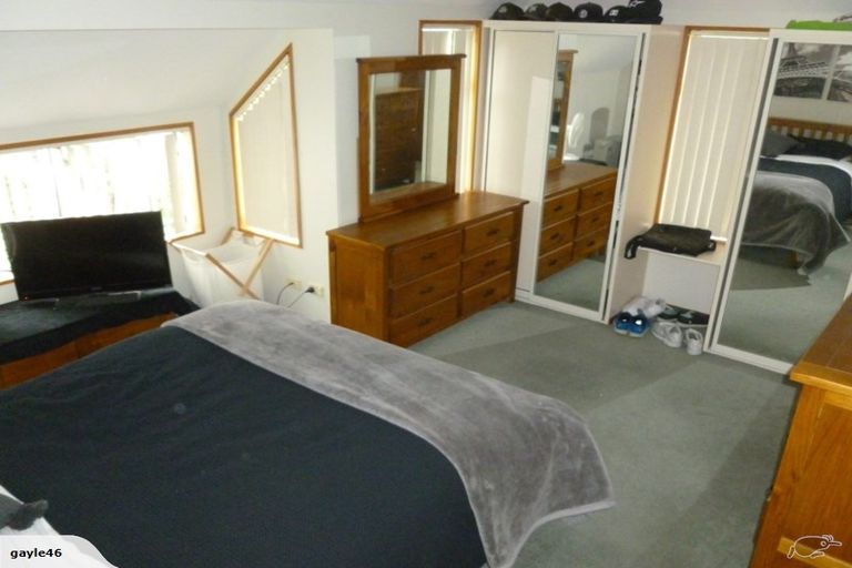 Photo of property in 15 Brockworth Place, Riccarton, Christchurch, 8011