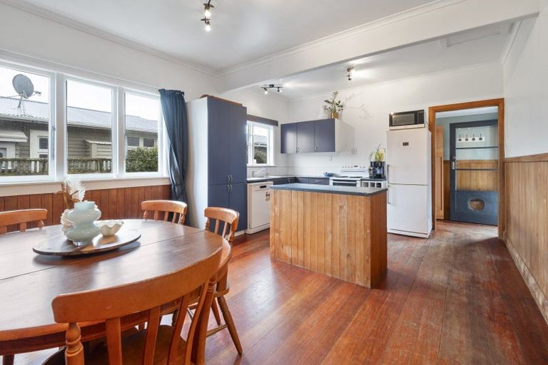 Photo of property in 208 South Street, Feilding, 4702