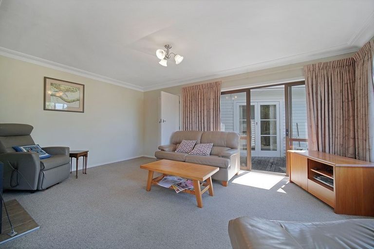Photo of property in 75 Vincent Street, Howick, Auckland, 2014