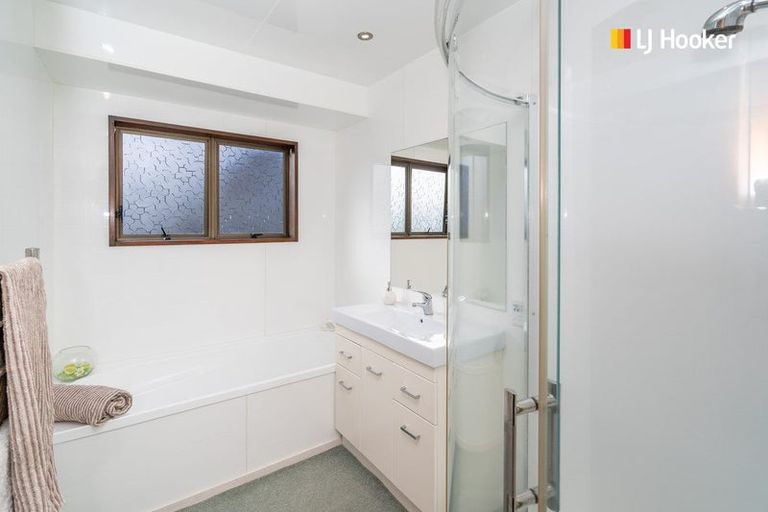 Photo of property in 16 Eastbank Street, Waverley, Dunedin, 9013