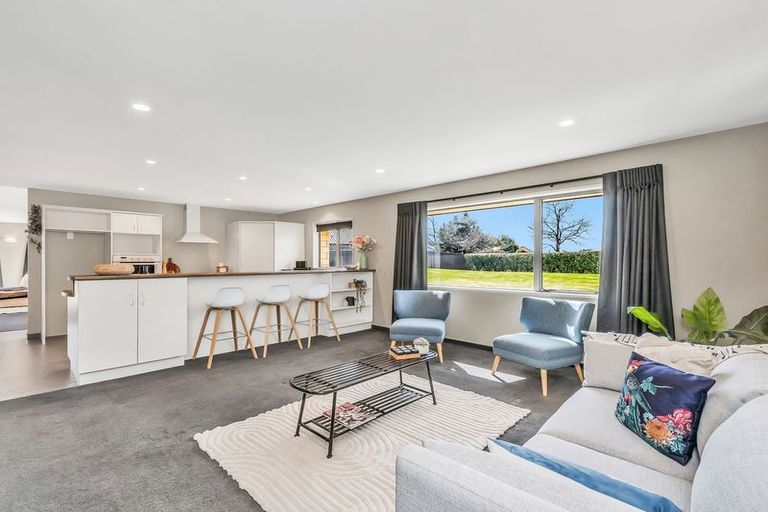 Photo of property in 7 Manor Drive, Rolleston, 7614