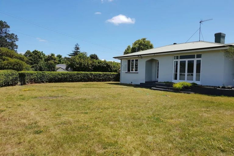 Photo of property in 18 Howden Road, Fairfield, Hamilton, 3214