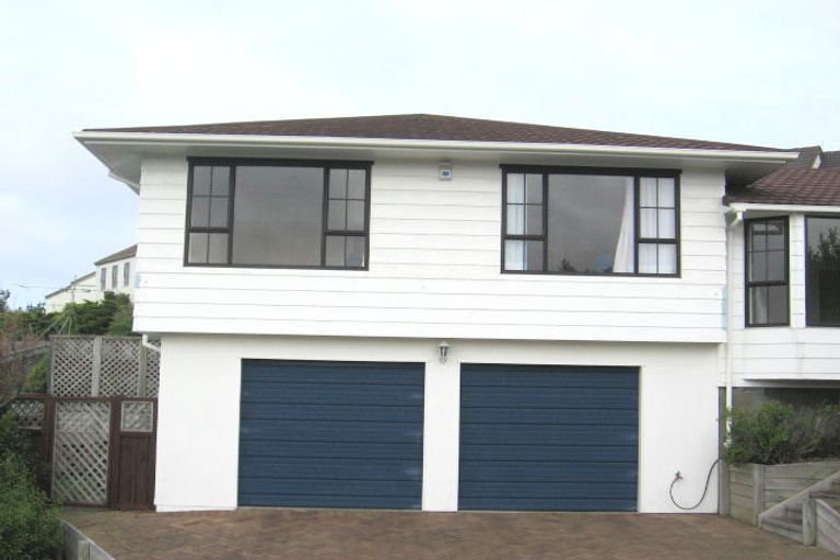 Photo of property in 84 Cunliffe Street, Churton Park, Wellington, 6037