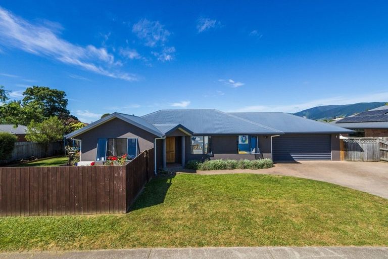 Photo of property in 15 Otia Drive, Richmond, 7020