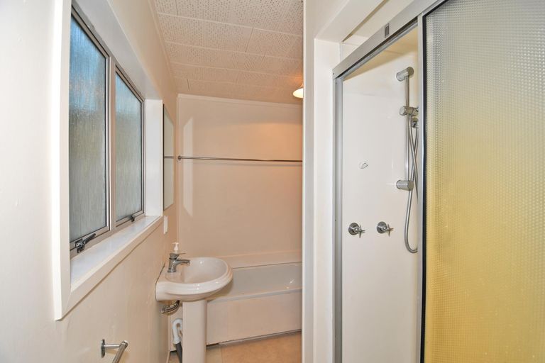 Photo of property in 9 Kendale Drive, Leigh, 0985