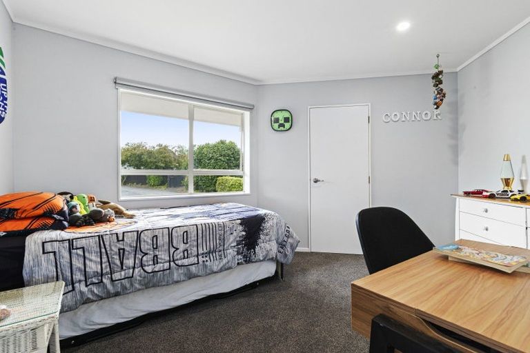 Photo of property in 2/32 Prospect Terrace, Pukekohe, 2120