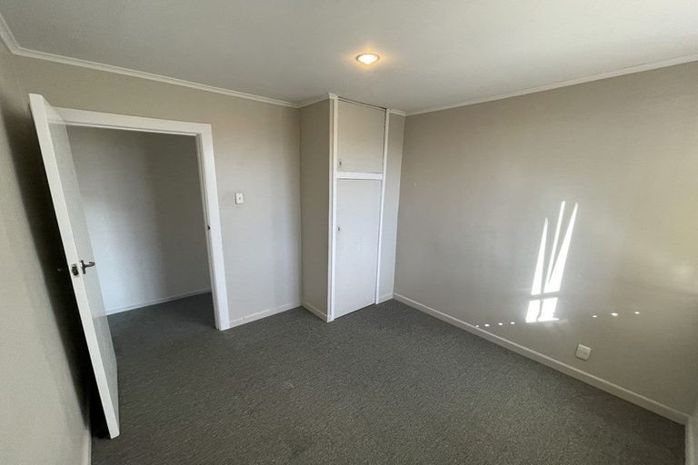 Photo of property in 94 Don Buck Road, Massey, Auckland, 0614