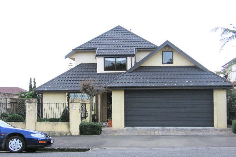 Photo of property in 7 Summerhays Street, Terrace End, Palmerston North, 4410