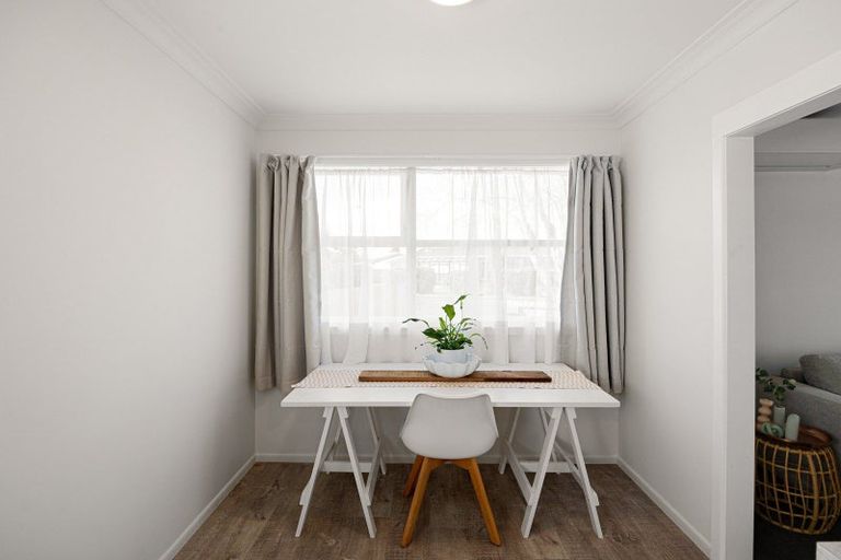 Photo of property in 8 Susan Place, Deanwell, Hamilton, 3206