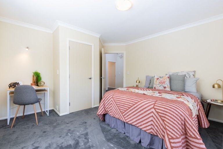 Photo of property in 4 Fairway Oaks Drive, Waikanae Beach, Waikanae, 5036