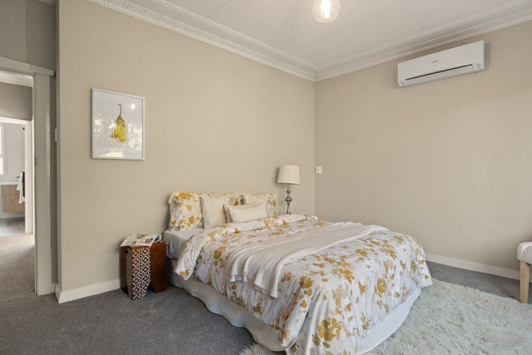 Photo of property in 28 Barr Street, Kenmure, Dunedin, 9011