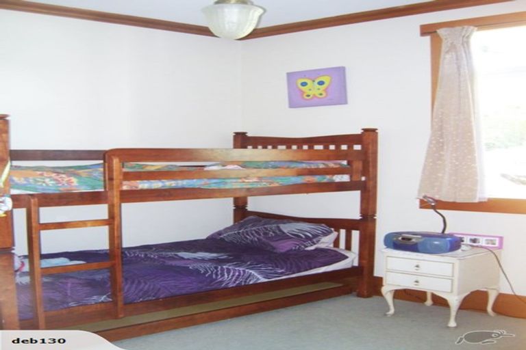 Photo of property in 32 Forbes Street, Onehunga, Auckland, 1061