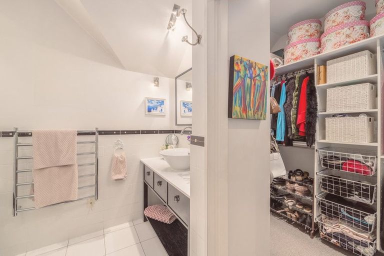 Photo of property in 392 Papanui Road, Strowan, Christchurch, 8052