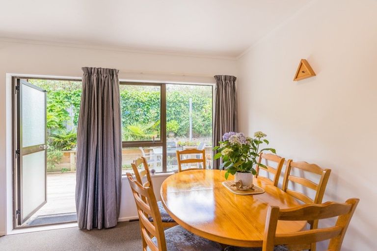 Photo of property in 94 Riwai Street, Paraparaumu, 5032