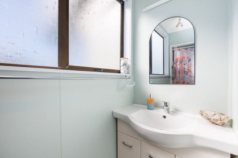 Photo of property in 23 Norton Street, Foxton Beach, Foxton, 4815