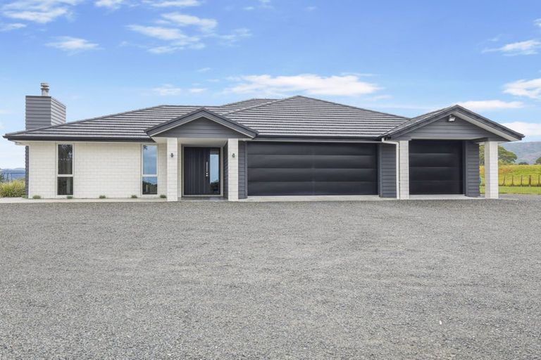 Photo of property in 335 Muhunoa Road East, Muhunoa East, Levin, 5570