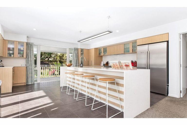 Photo of property in 142 Bower Avenue, New Brighton, Christchurch, 8083