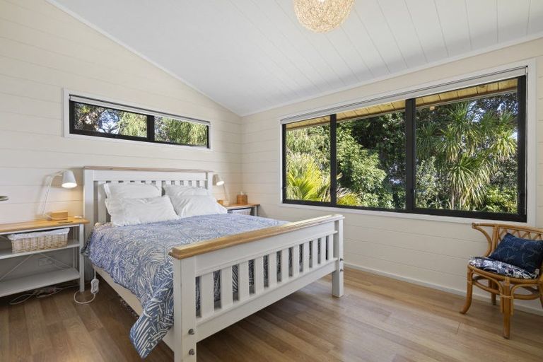 Photo of property in 136 Reotahi Road, Whangarei Heads, Whangarei, 0174