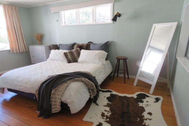 Photo of property in 14 Beach Road, Porangahau, 4293