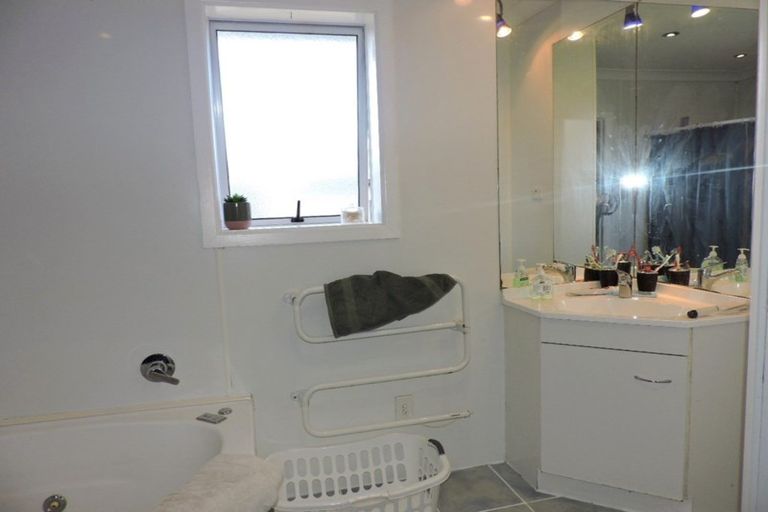 Photo of property in 1 Sarjants Road, Te Puru, Thames, 3575