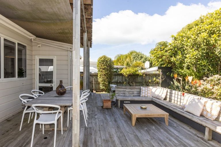 Photo of property in 78 Charles Street, Westshore, Napier, 4110