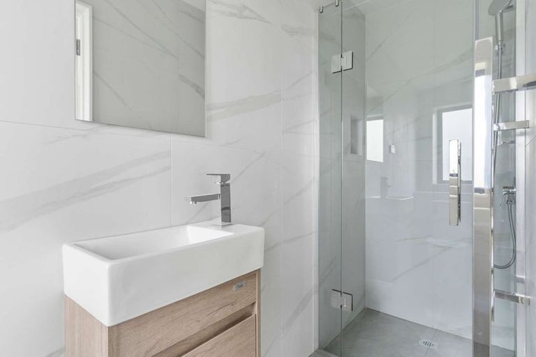 Photo of property in 6/24 Carnoustie Drive, Wattle Downs, Auckland, 2103