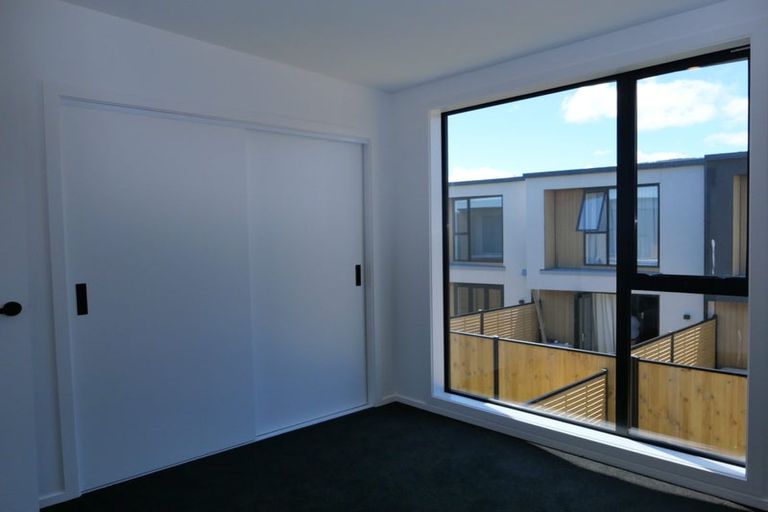 Photo of property in 27/10 Trieste Way, Paraparaumu, 5032