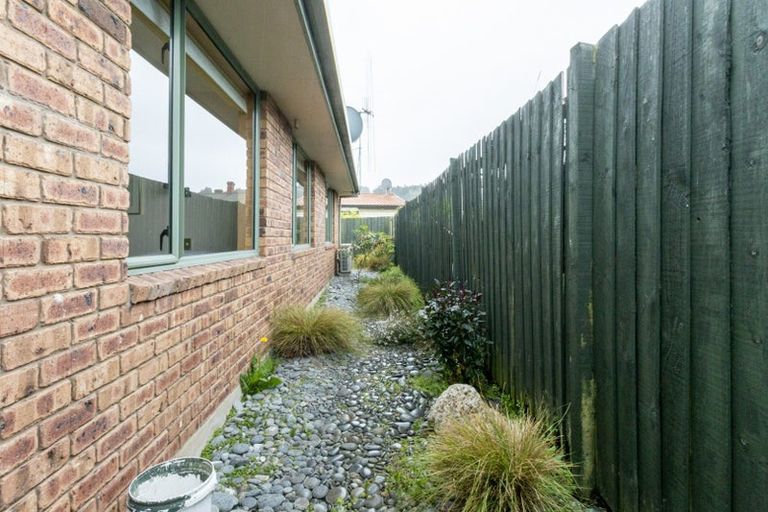 Photo of property in 3b Lewis Street, Geraldine, 7930