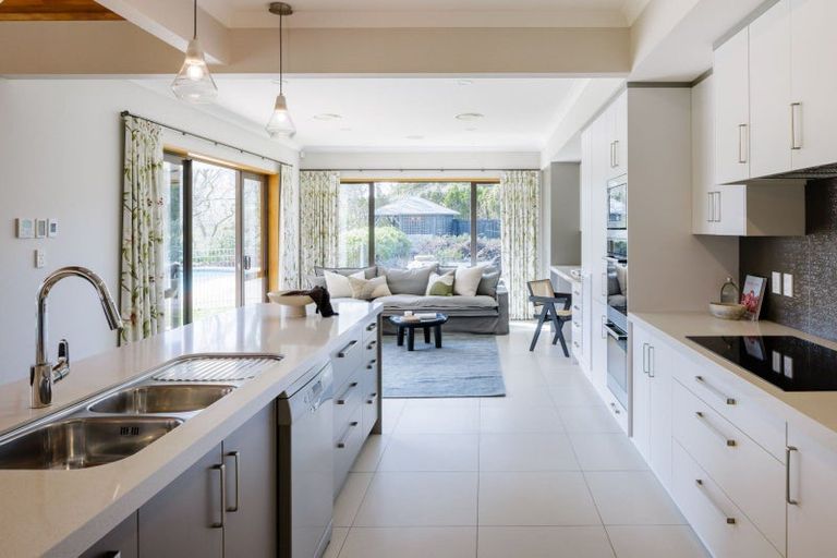 Photo of property in 102 Rosebanks Drive, Tamahere, Hamilton, 3283