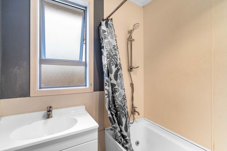 Photo of property in 178 Centre Street, Heidelberg, Invercargill, 9812